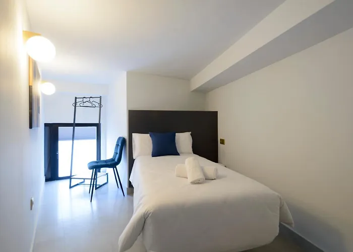 San Lázaro Apartahotel 3*